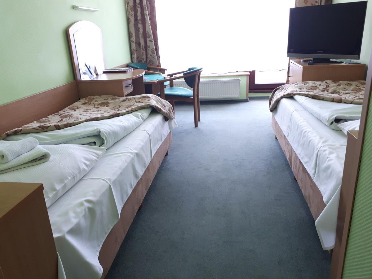 Hotel Jaskolka Ustron Luaran gambar