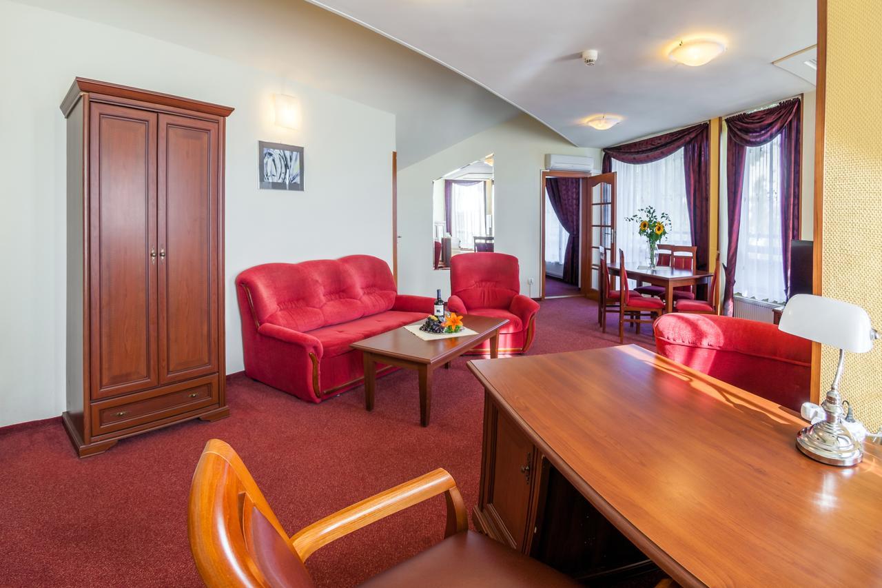Hotel Jaskolka Ustron Luaran gambar