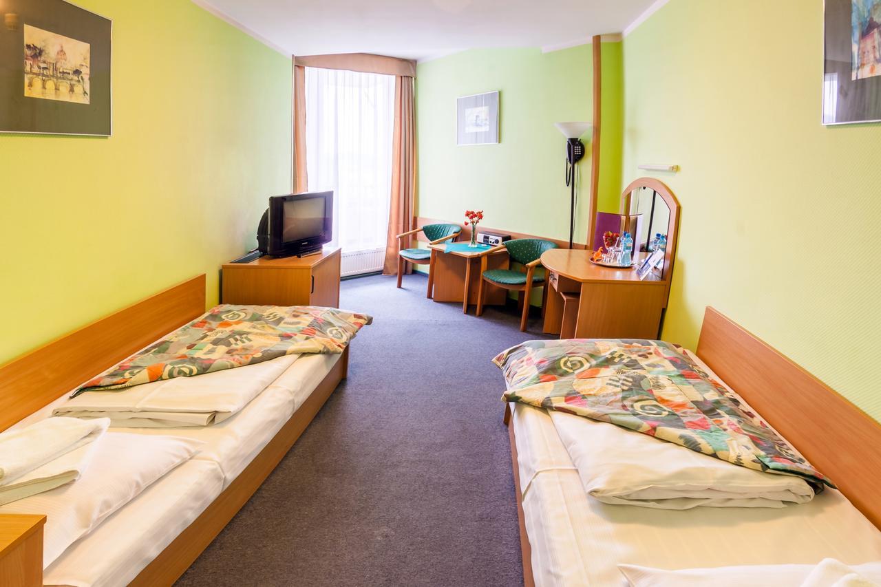Hotel Jaskolka Ustron Luaran gambar