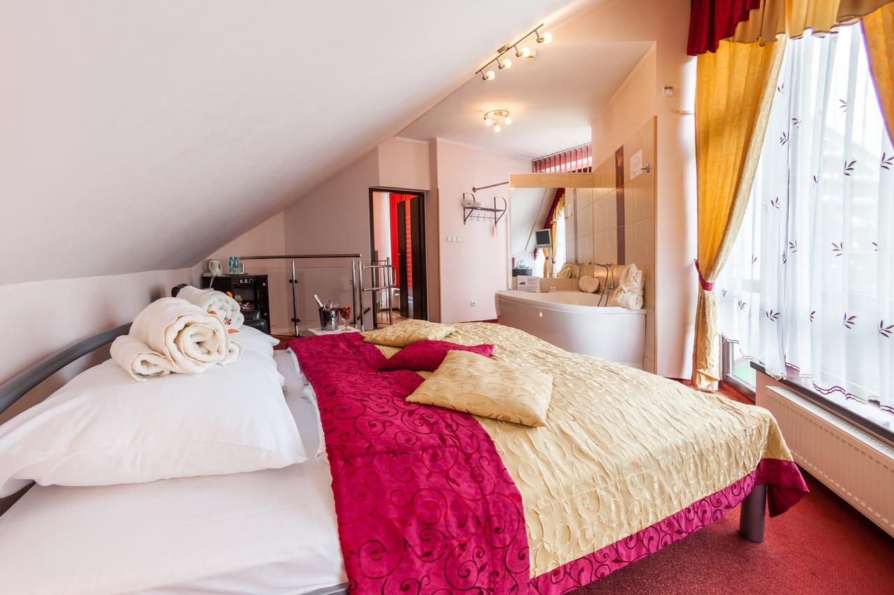 Hotel Jaskolka Ustron Luaran gambar