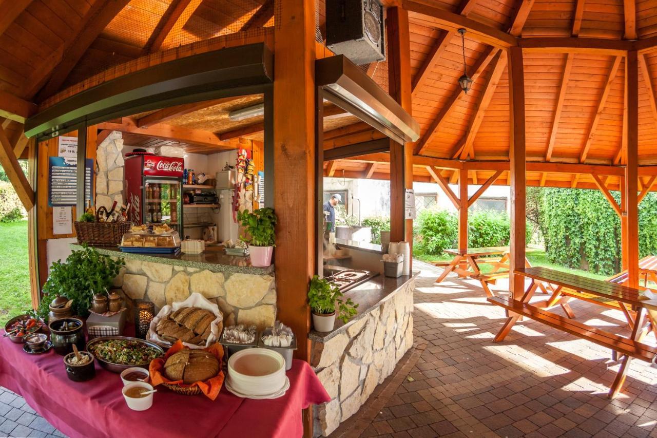 Hotel Jaskolka Ustron Luaran gambar